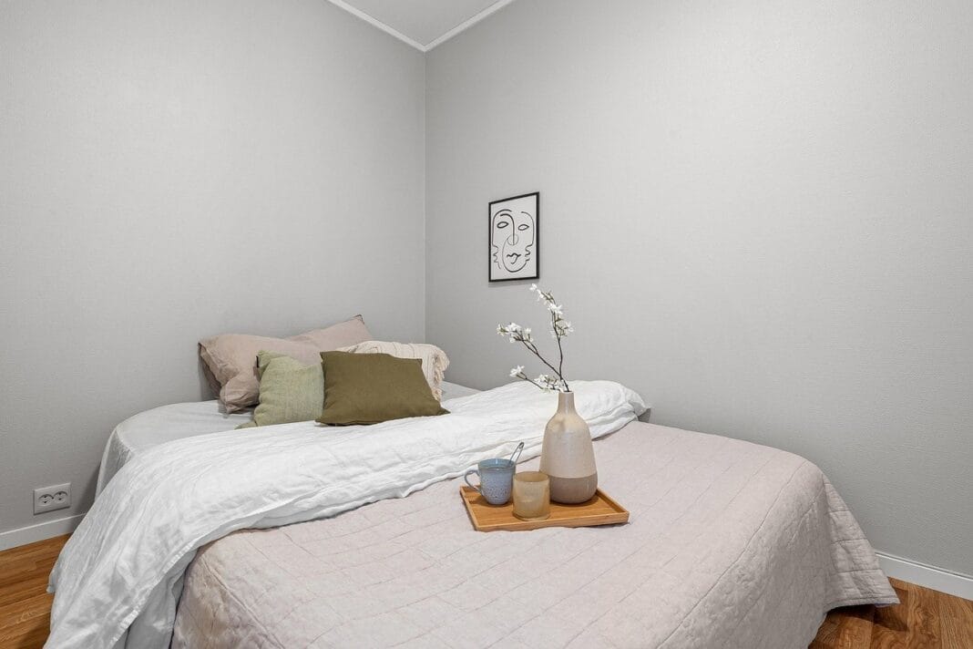 bedroom-8442850_1280